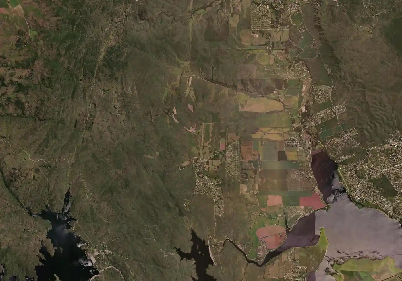 Mapa satelital de Amboy con el marcador del servicio
