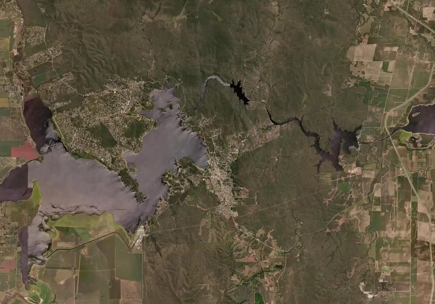 Mapa satelital de Embalse con el marcador del servicio